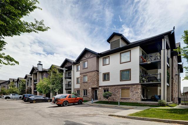 4116 - 16969 24 Street Sw, Condo with 2 bedrooms, 2 bathrooms and 1 parking in Calgary AB | Image 1