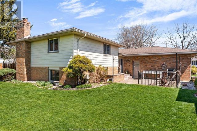 259 Woodridge Drive, House detached with 4 bedrooms, 2 bathrooms and null parking in Tecumseh ON | Image 33