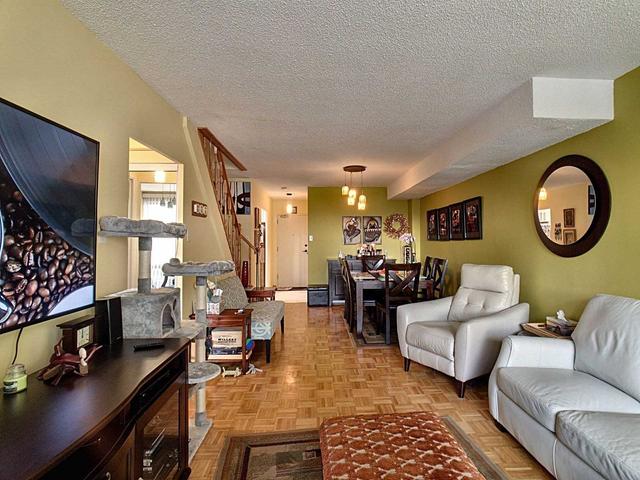 311 - 366 The East Mall, Condo with 4 bedrooms, 3 bathrooms and 1 parking in Toronto ON | Image 10