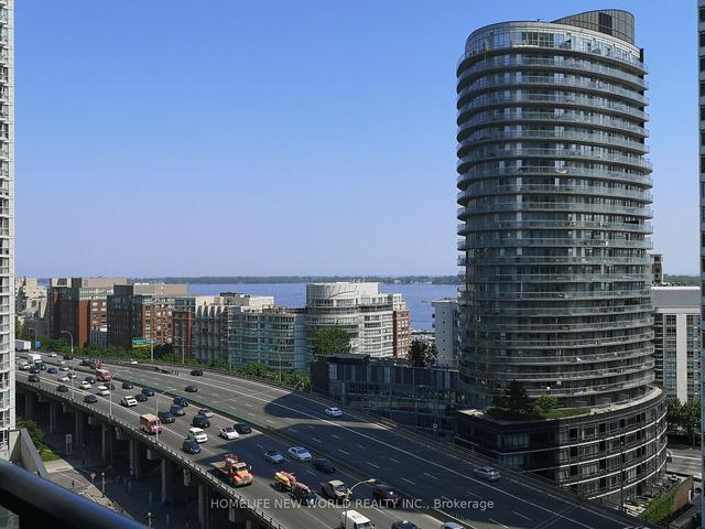 1601 - 70 Queens Wharf Rd, Condo with 1 bedrooms, 1 bathrooms and 0 parking in Toronto ON | Image 8