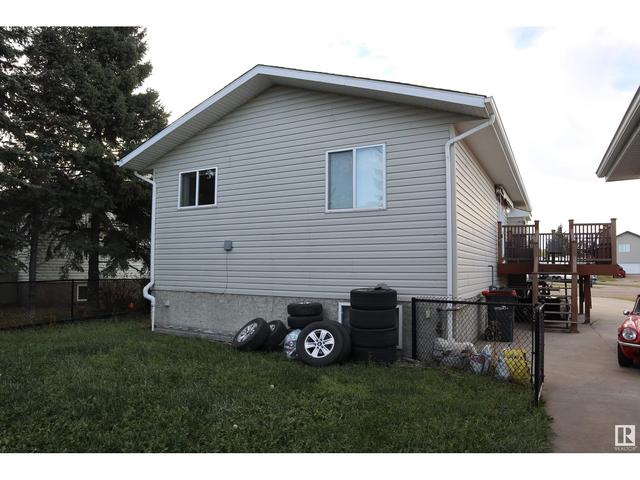 4508 49 Av, House detached with 3 bedrooms, 2 bathrooms and null parking in Thorsby AB | Image 3