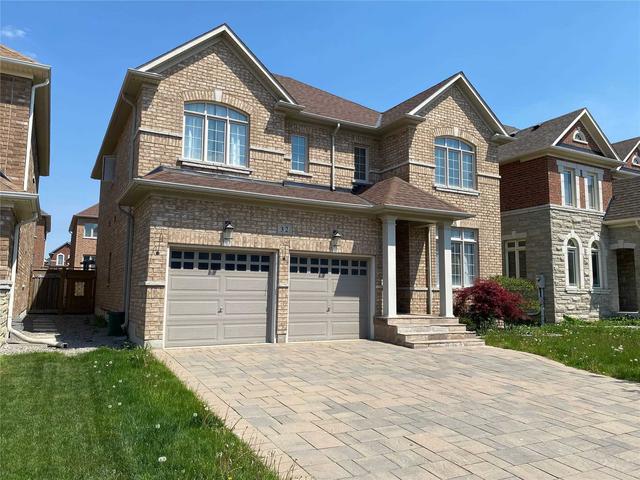 32 Thornhill Ravines Cres, House detached with 4 bedrooms, 5 bathrooms and 6 parking in Vaughan ON | Image 1