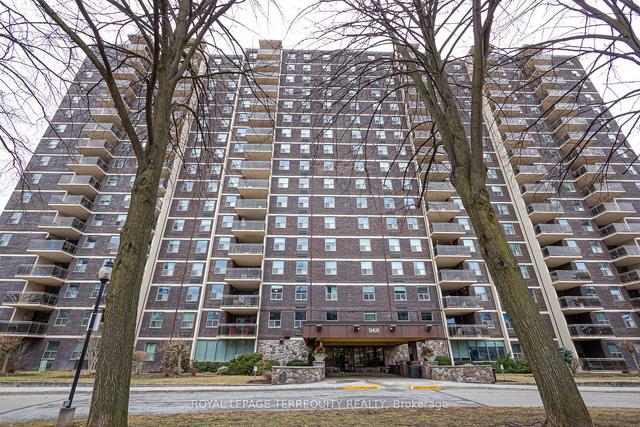 206 - 966 Inverhouse Dr, Condo with 3 bedrooms, 2 bathrooms and 1 parking in Mississauga ON | Image 1