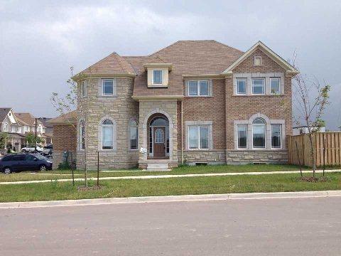 726 Miltonbrook Cres, House detached with 4 bedrooms, 3 bathrooms and 2 parking in Milton ON | Image 1