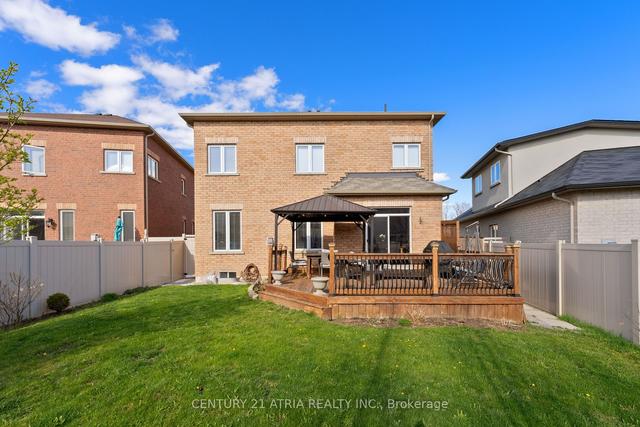 132 Springview Dr, House detached with 3 bedrooms, 3 bathrooms and 6 parking in Hamilton ON | Image 30