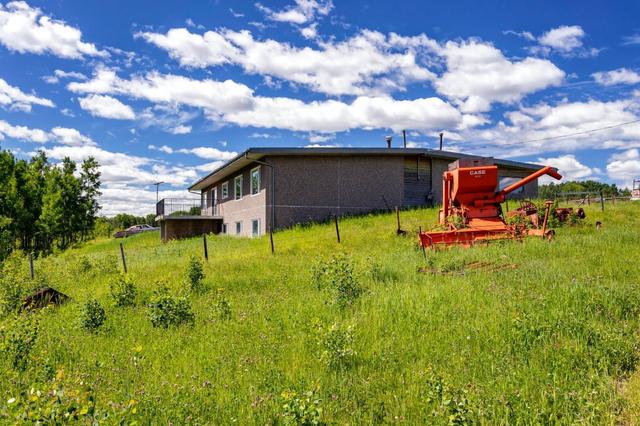 30457 Rge Rd 44, House detached with 5 bedrooms, 2 bathrooms and 10 parking in Mountain View County AB | Image 23