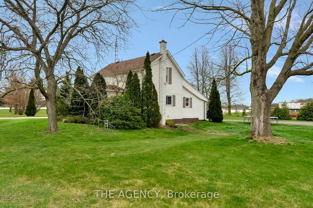 1784 Windham Centre Rd, House detached with 3 bedrooms, 1 bathrooms and 15 parking in Norfolk County ON | Image 33