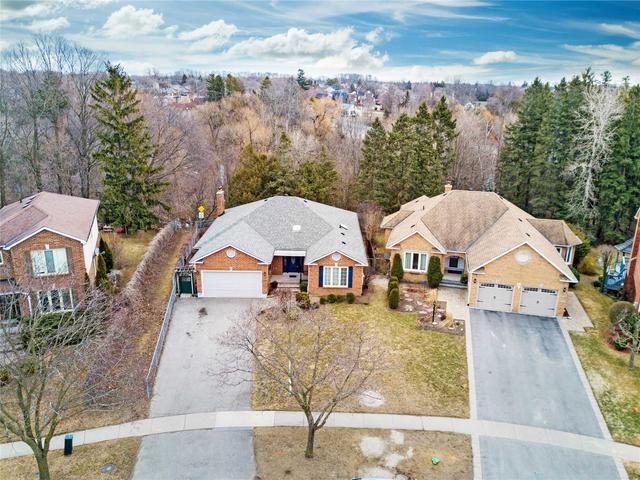 17 Valleycrest Dr, House detached with 2 bedrooms, 3 bathrooms and 6 parking in Clarington ON | Image 36