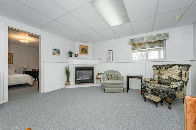 26 Honeysuckle Drive, House semidetached with 3 bedrooms, 2 bathrooms and 2 parking in Guelph ON | Image 20