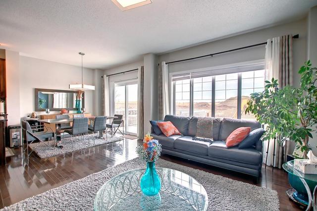 232 Evansborough Way Nw, House detached with 4 bedrooms, 3 bathrooms and 2 parking in Calgary AB | Image 23