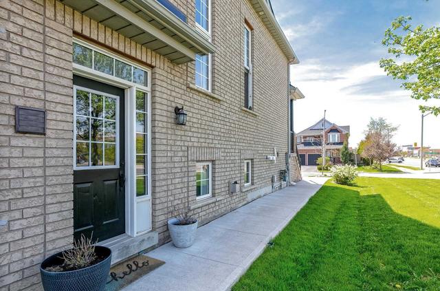 45 Sheepberry Terr, House semidetached with 3 bedrooms, 3 bathrooms and 4 parking in Brampton ON | Image 25