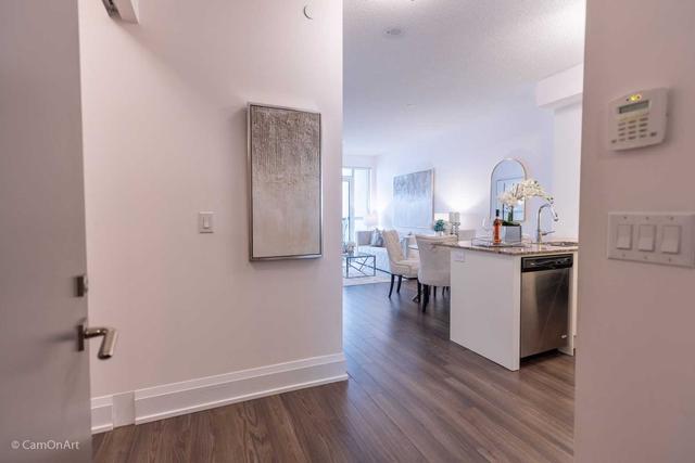 424 - 1 Old Mill Dr, Condo with 1 bedrooms, 1 bathrooms and 1 parking in Toronto ON | Image 12