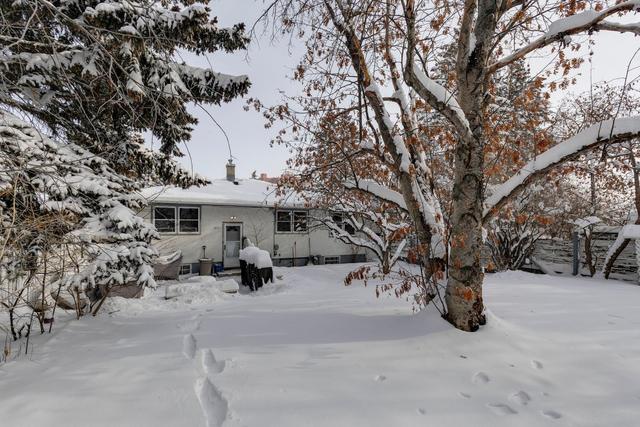 327 47 Avenue Sw, House detached with 3 bedrooms, 1 bathrooms and 2 parking in Calgary AB | Image 28
