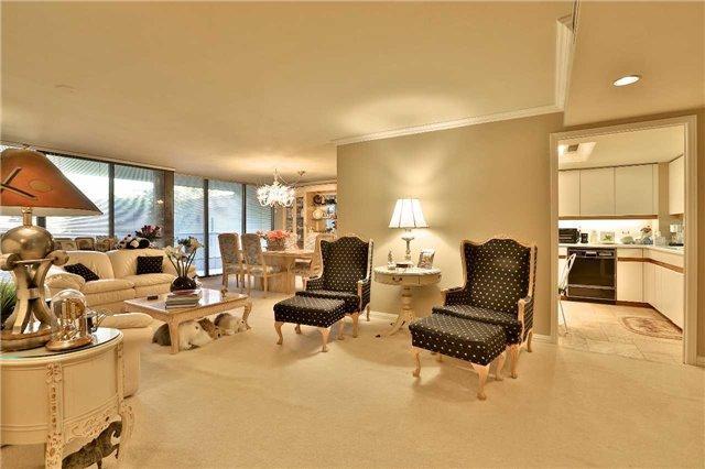 116 - 3900 Yonge St, Condo with 2 bedrooms, 2 bathrooms and 2 parking in Toronto ON | Image 4