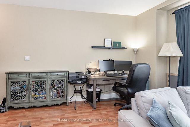 303 - 459 Kerr St, Condo with 1 bedrooms, 1 bathrooms and 1 parking in Oakville ON | Image 11