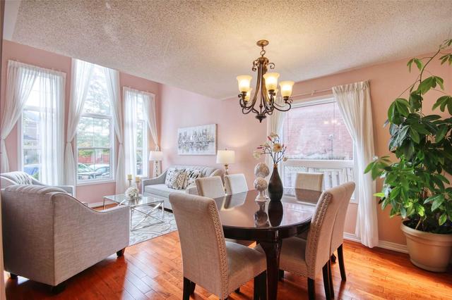 36 Panda Sq, House detached with 4 bedrooms, 5 bathrooms and 4 parking in Toronto ON | Image 13