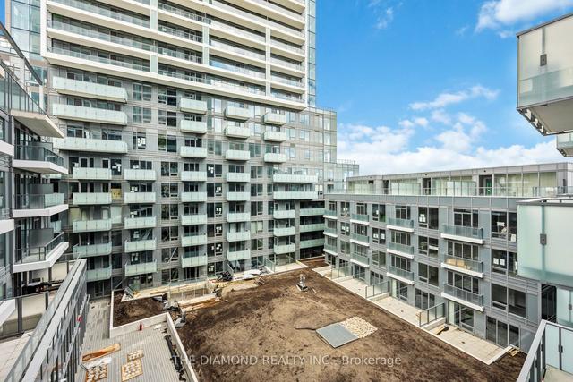 s702 - 8 Olympic Gardens Dr, Condo with 1 bedrooms, 2 bathrooms and 0 parking in Toronto ON | Image 28