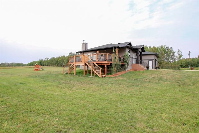 36080 Range Road 270, House detached with 3 bedrooms, 2 bathrooms and 10 parking in Red Deer County AB | Image 38