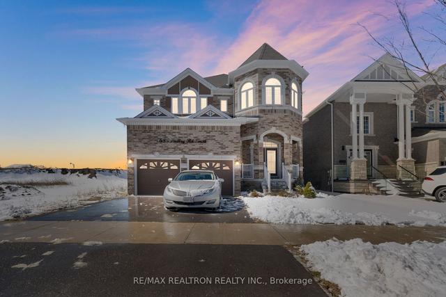 688 Audley Rd S, House detached with 4 bedrooms, 3 bathrooms and 4 parking in Ajax ON | Image 1
