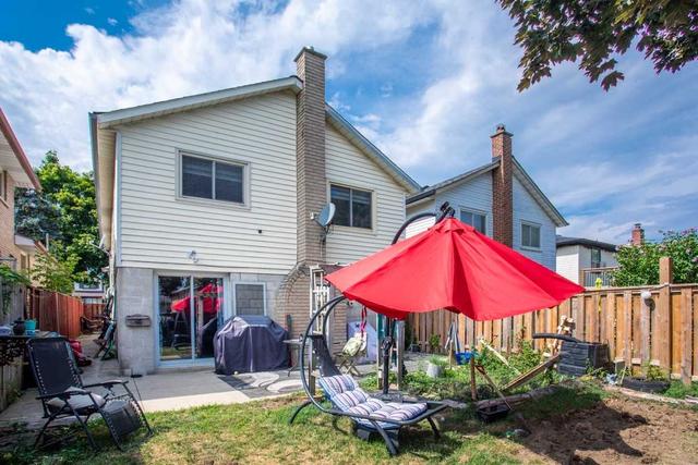 79 Elmore Dr, House detached with 3 bedrooms, 2 bathrooms and 3 parking in Hamilton ON | Image 21