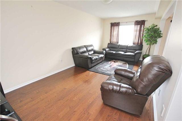 Unit 13 - 1640 Grandview St N, House attached with 3 bedrooms, 3 bathrooms and 1 parking in Oshawa ON | Image 5