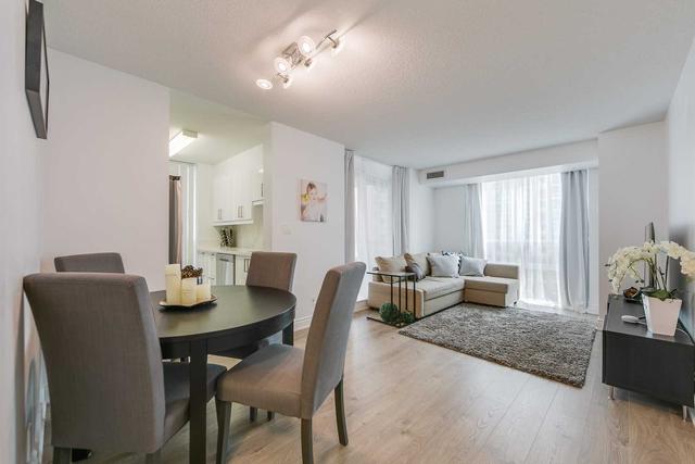 604 - 9 Michael Power Pl, Condo with 2 bedrooms, 2 bathrooms and 1 parking in Toronto ON | Image 32
