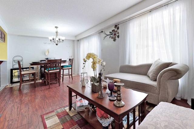 28 - 46 Brisbane Crt, Townhouse with 3 bedrooms, 4 bathrooms and 2 parking in Brampton ON | Image 37