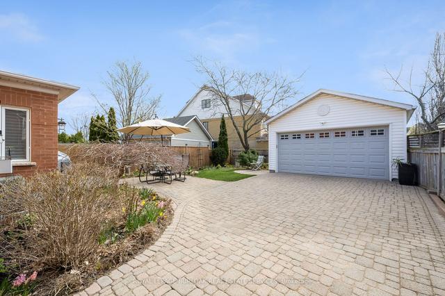 468 Ambleside Dr, House detached with 3 bedrooms, 4 bathrooms and 7 parking in Oakville ON | Image 25