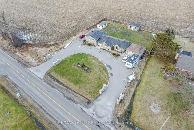 12821 Heritage Rd E, House detached with 4 bedrooms, 2 bathrooms and 12 parking in Caledon ON | Image 10