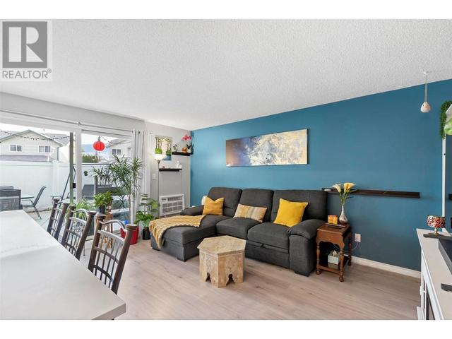 129 - 495 All Star Court, Condo with 3 bedrooms, 1 bathrooms and 1 parking in Kelowna BC | Image 6