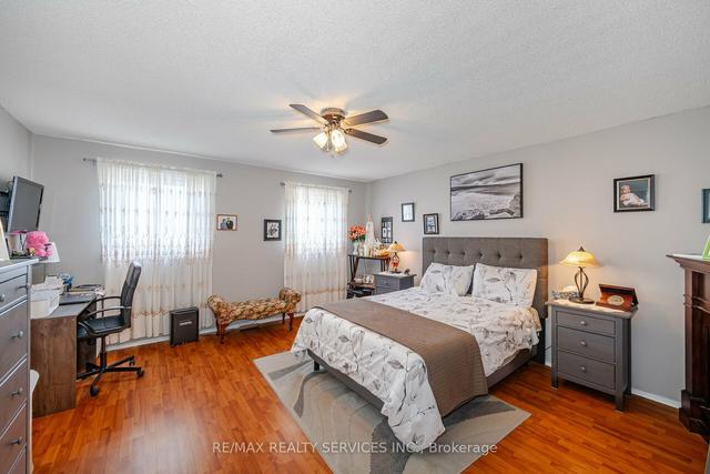 41 Donna Dr, House detached with 4 bedrooms, 4 bathrooms and 4 parking in Brampton ON | Image 14