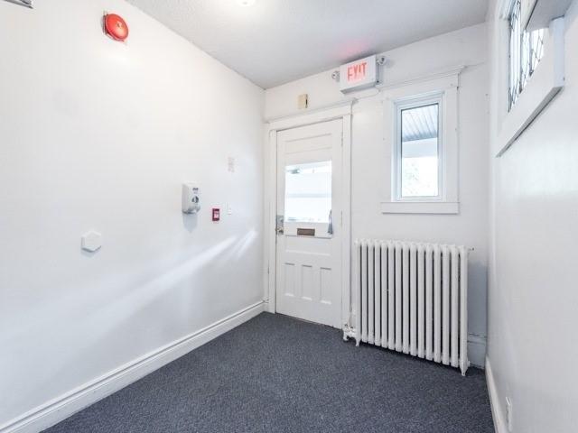 308 St George St, House semidetached with 6 bedrooms, 3 bathrooms and 3 parking in Toronto ON | Image 2