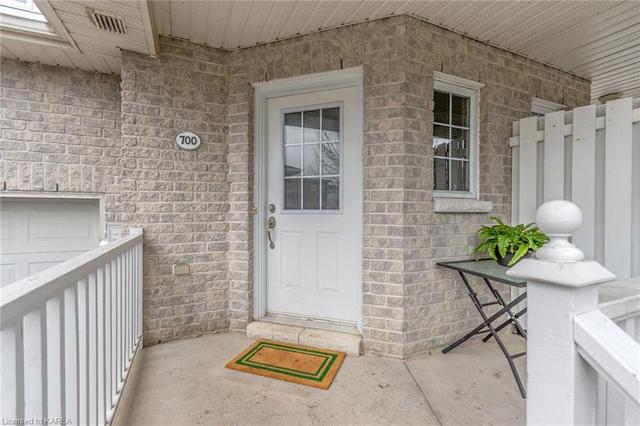 700 Mclean Court, House attached with 3 bedrooms, 1 bathrooms and 3 parking in Kingston ON | Image 23