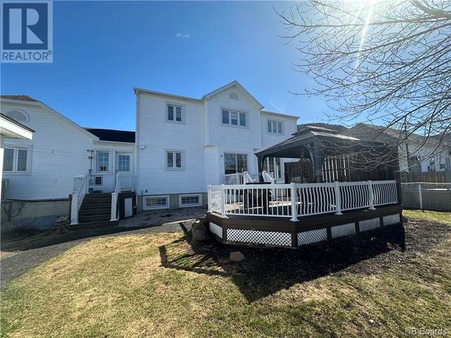22 Brook Terrace, House detached with 5 bedrooms, 3 bathrooms and null parking in Campbellton NB | Image 37