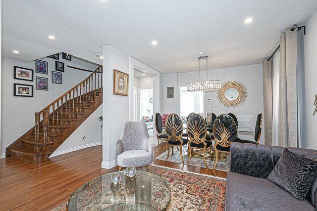268 Austin Paul Dr, House detached with 4 bedrooms, 4 bathrooms and 6 parking in Newmarket ON | Image 23