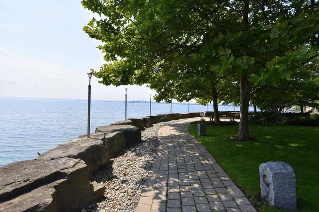 604 - 2190 Lakeshore Rd, Condo with 2 bedrooms, 2 bathrooms and 2 parking in Burlington ON | Image 31
