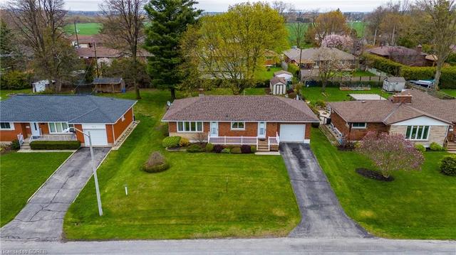 217 Montclair Crescent, House detached with 3 bedrooms, 1 bathrooms and 3 parking in Norfolk County ON | Image 24
