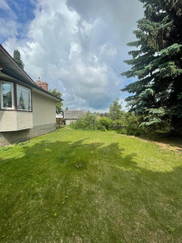 6212 34 Avenue, House detached with 4 bedrooms, 3 bathrooms and 4 parking in Camrose AB | Image 13