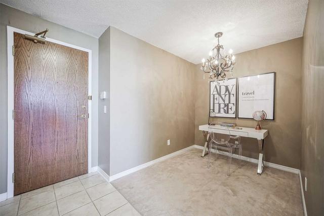 1910 - 4889 Kimbermount Ave, Condo with 1 bedrooms, 1 bathrooms and 1 parking in Mississauga ON | Image 24