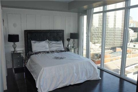 uph20 - 21 Nelson St, Condo with 1 bedrooms, 2 bathrooms and 1 parking in Toronto ON | Image 9