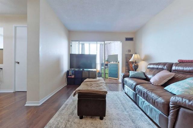 1101 - 115 Hillcrest Ave, Condo with 2 bedrooms, 1 bathrooms and 1 parking in Mississauga ON | Image 17