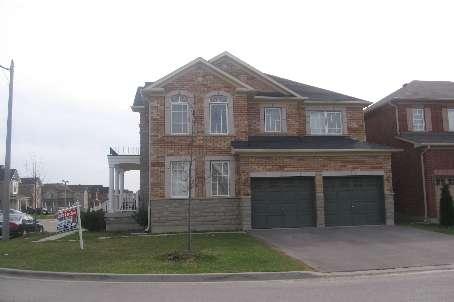 63 Penbridge Circ, House detached with 4 bedrooms, 3 bathrooms and 4 parking in Brampton ON | Image 2