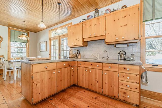 4092 Sideroad 25 S, House detached with 4 bedrooms, 2 bathrooms and 6 parking in Puslinch ON | Image 7