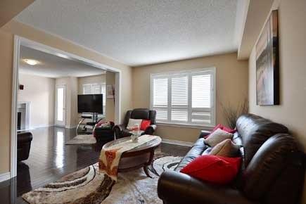 79 Schooner Dr, House detached with 4 bedrooms, 4 bathrooms and 4 parking in Brampton ON | Image 7