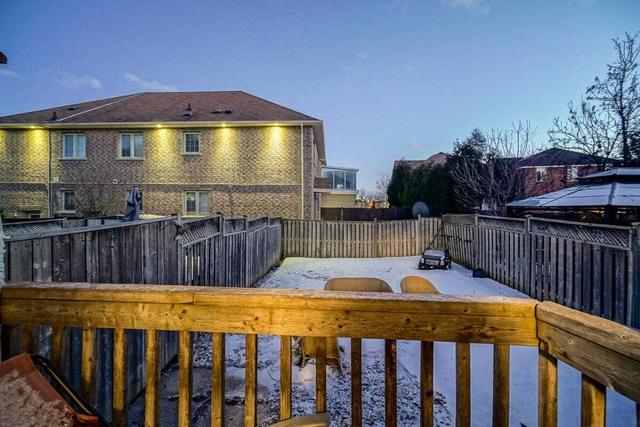 7 Abdus Salam St, House semidetached with 3 bedrooms, 4 bathrooms and 4 parking in Vaughan ON | Image 30