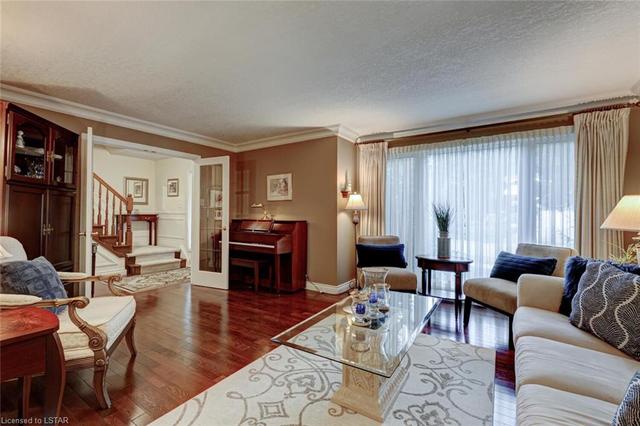 770 Cranbrook Road, House detached with 3 bedrooms, 3 bathrooms and 3 parking in London ON | Image 2