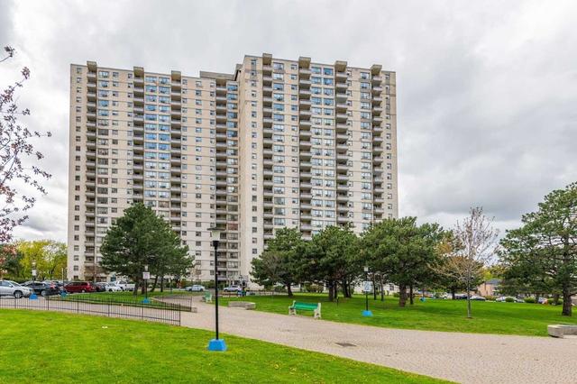 104 - 390 Dixon Rd, Condo with 2 bedrooms, 1 bathrooms and 2 parking in Toronto ON | Image 1