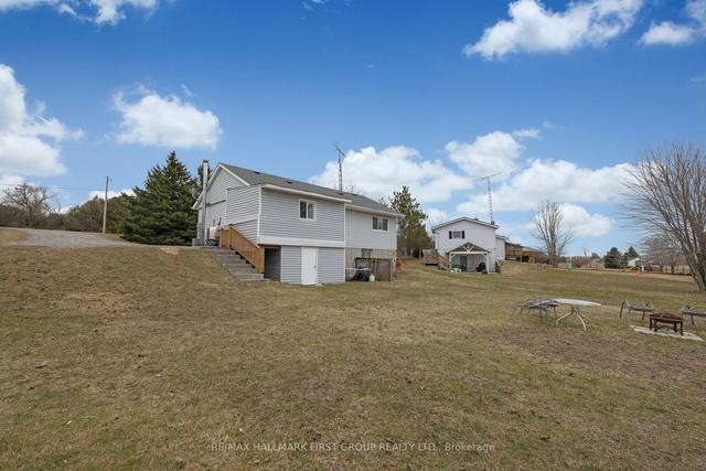 303 Yelverton Rd, House detached with 2 bedrooms, 2 bathrooms and 6 parking in Kawartha Lakes ON | Image 16
