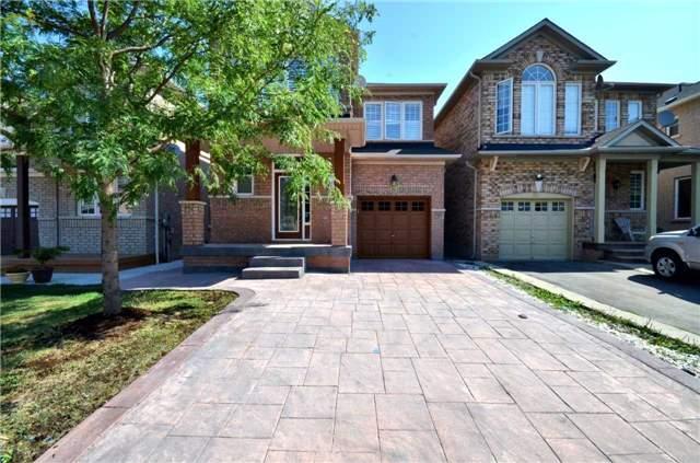 19 Tobermory Cres, House detached with 3 bedrooms, 4 bathrooms and 3 parking in Brampton ON | Image 1