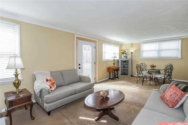 703 #14 Regional Rd W, House detached with 2 bedrooms, 1 bathrooms and 5 parking in West Lincoln ON | Image 34